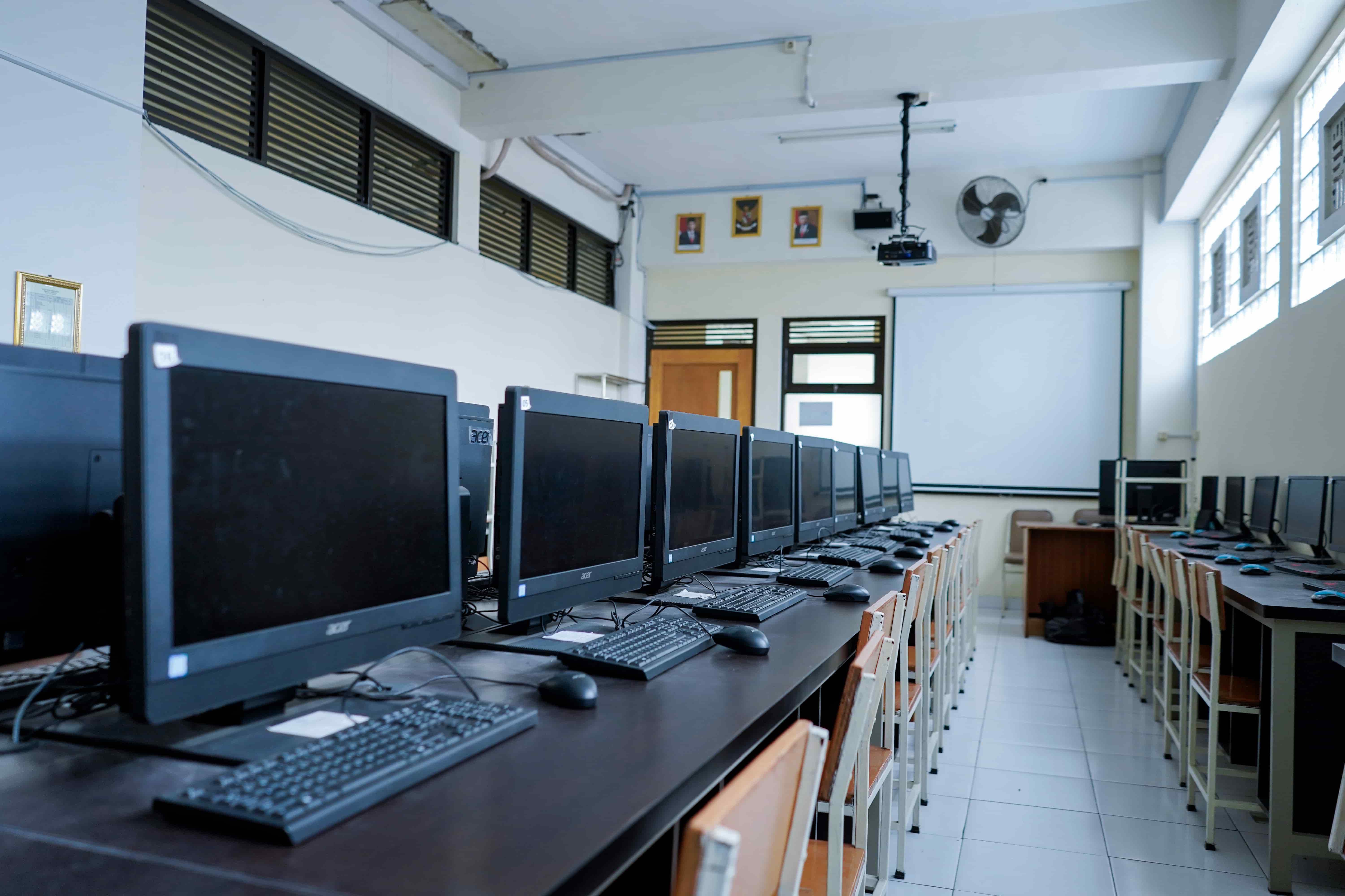 Lab. Komputer