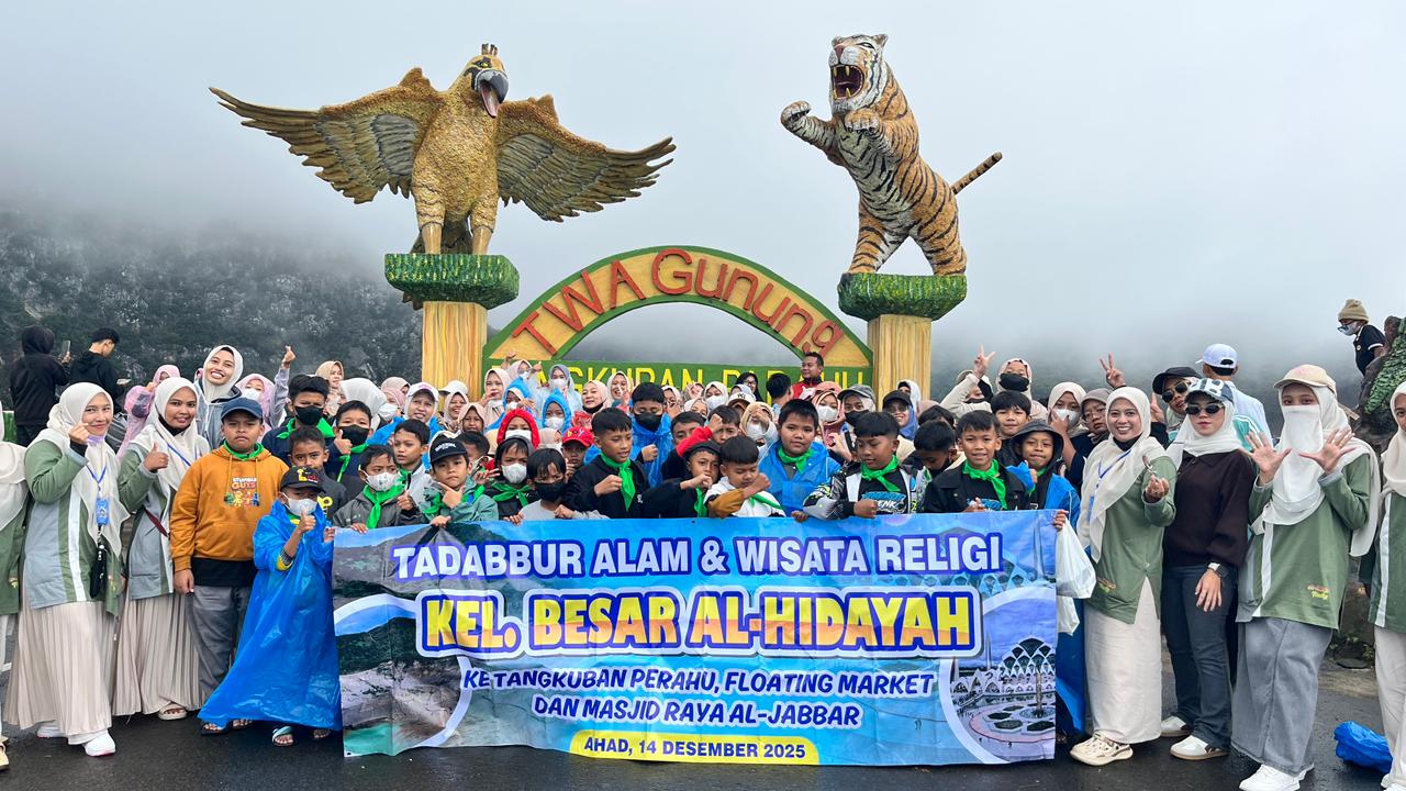 Tadabbur 'Alam MI Plus Al Hidayah ke Kawasan Wisata Gunung Tangkuban Perahu