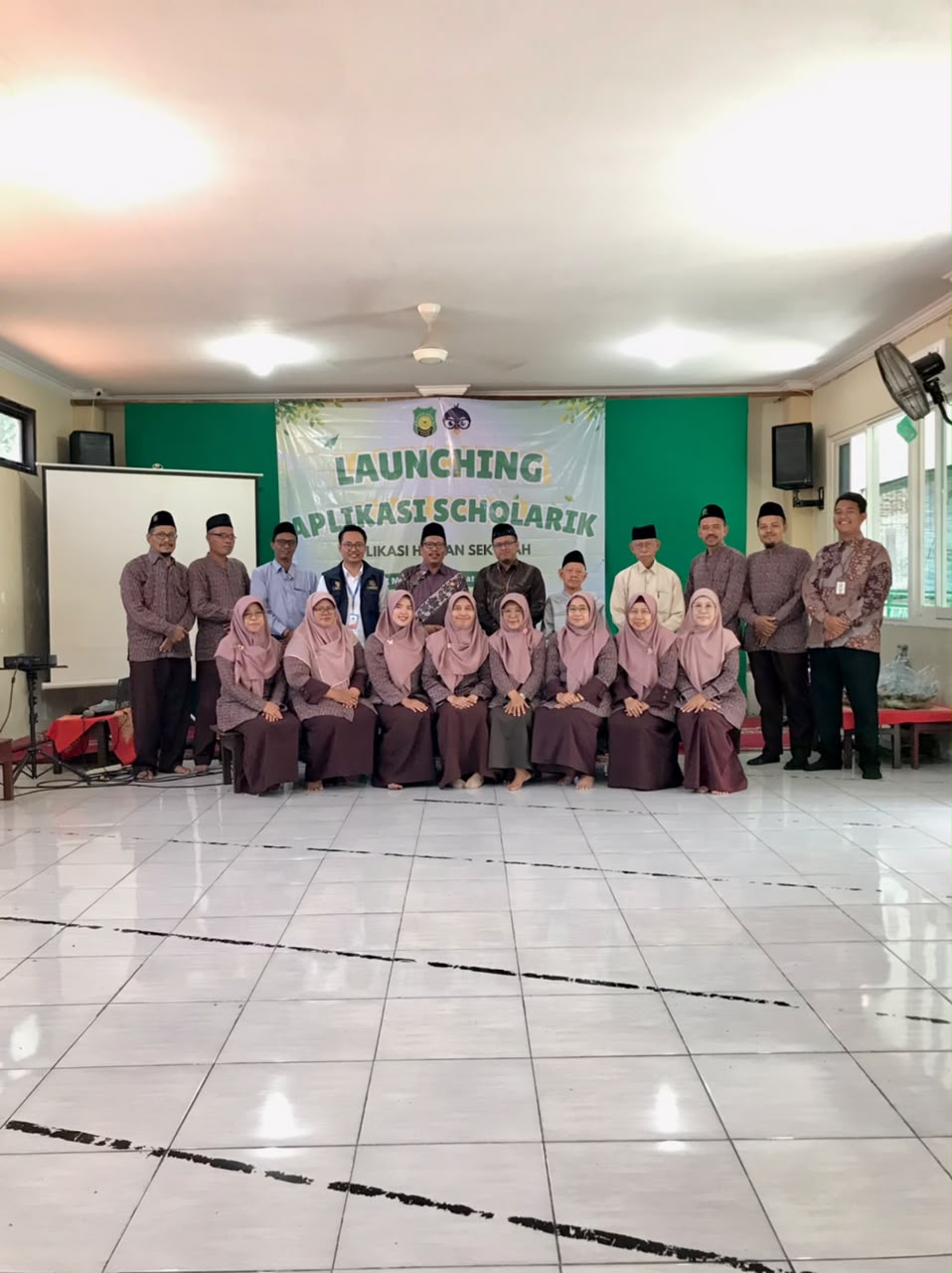 LAUNCING SCHOLARIK